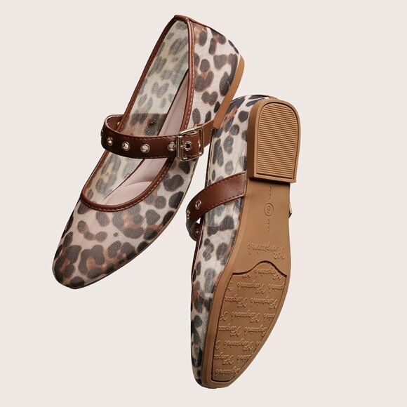 Women Mesh Leopard Polyurethane (PU) Closed Toe Strap Buckle Ballerina Flats - Picture 6 of 6